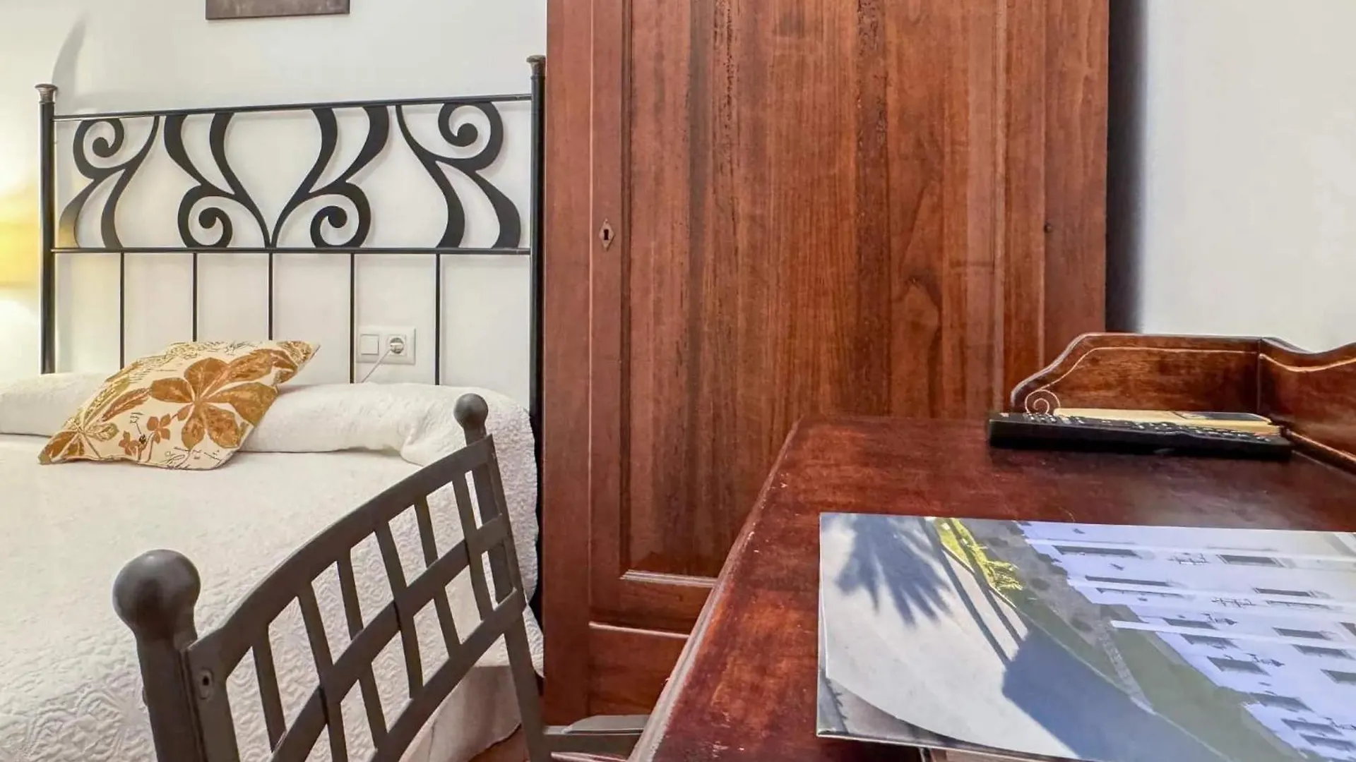 Hotel Valsequillo Lepe